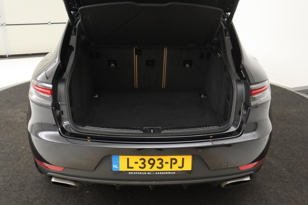 Porsche Macan 2.0 | Luchtvering | Leder/Alcantara | Full LED | Stoelverwarming | Navigatie | Memory | 21 inch | PDC | Sportstuur