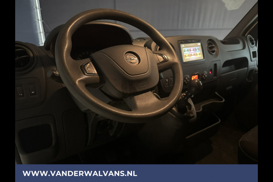 Opel Movano 2.3 CDTI 146pk L2H2 Euro6 Airco | Camera | Navigatie | Imperiaal | 2500kg Trekhaak Cruisecontrol, Parkeersensoren, Bijrijdersbank