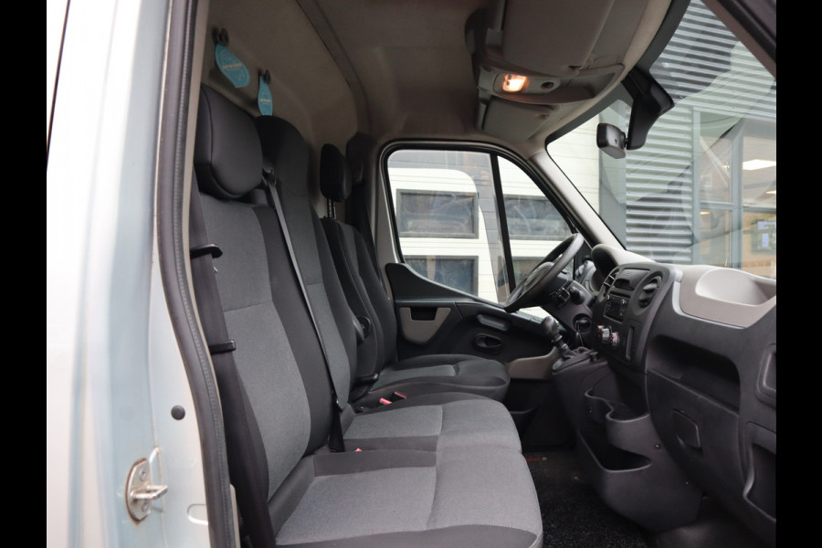 Renault Master 2.3 dCi 131pk Euro 6 L1H1 - Imperiaal - Trekhaak - Airco