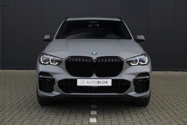 BMW X5 XDrive45e Lime Rock Grey | M-sport | Sky Lounge | Laser