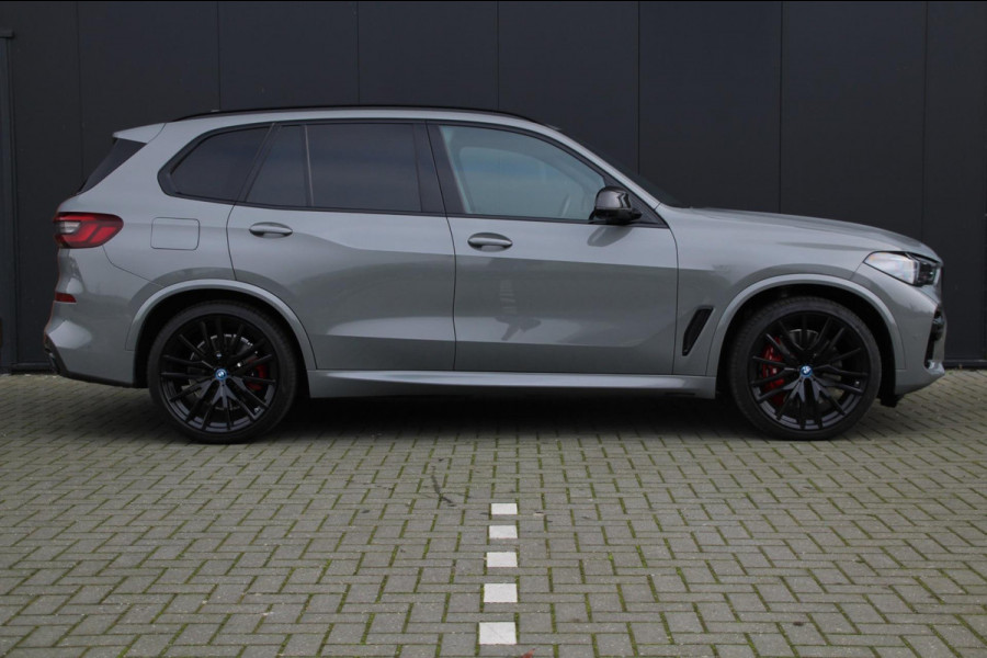 BMW X5 XDrive45e Lime Rock Grey | M-sport | Sky Lounge | Laser