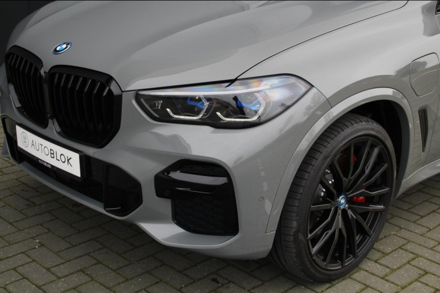 BMW X5 XDrive45e Lime Rock Grey | M-sport | Sky Lounge | Laser