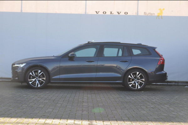 Volvo V60 163pk B3 Ultimate Dark / Adoptieve Cruise control / Pilot Assist / Semi elektrische trekhaak / 360 camera / Apple Carplay/ Panoramisch schuif-kanteldak / Stoel- en stuurwielverwarming/ Elektrisch verstelbare stoelen met geheugen /