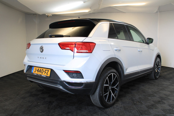 Volkswagen T-Roc 1.5 TSI Sport | R-Line | Camera | Navi |