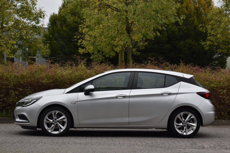 Opel Astra 1.6 CDTI Business+ Navi PDC Cruise Nieuwe APK