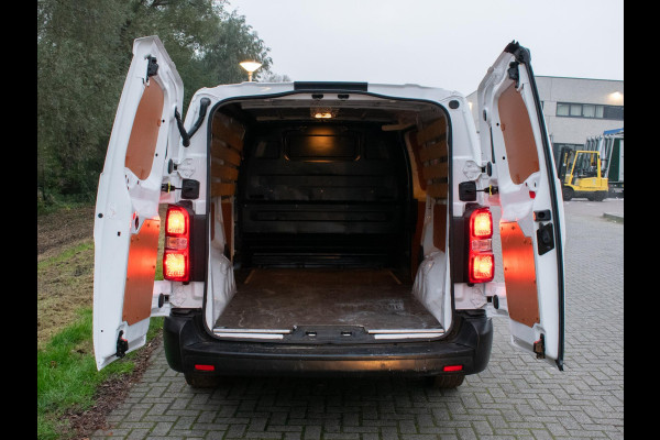 Citroën Jumpy 1.5 BlueHDI 100 XL Club Sport (CRUISE,LED,BLUETOOTH,AIRCO,ELEKTRISCHE RAMEN,SPORTSTOELEN,NETTE STAAT)