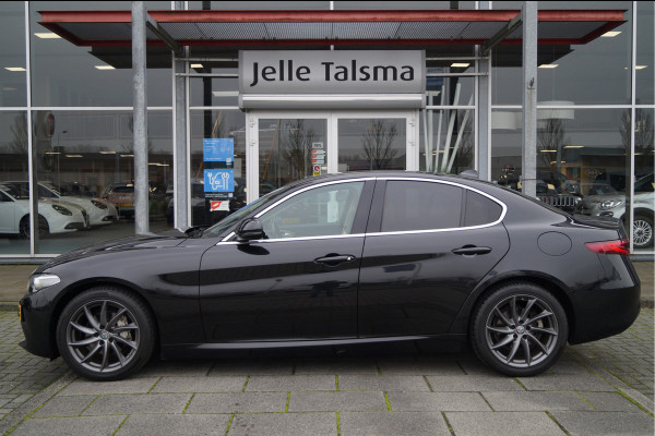 Alfa Romeo Giulia 2.0T Super 200PK AT | Stoel/stuur verwarming | 18" Velgen | Leer | Harman Kardon audio