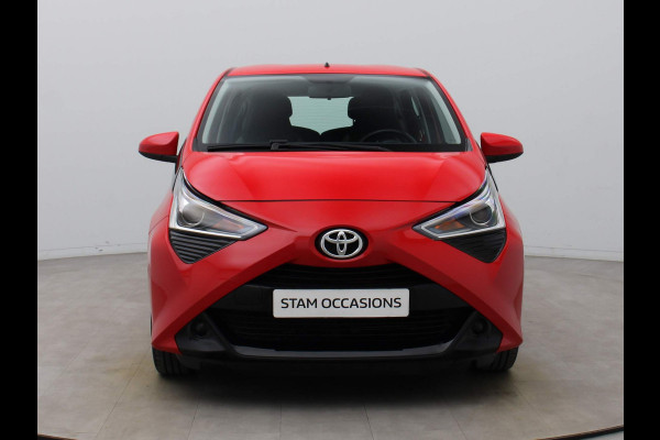 Toyota Aygo 73pk VVT-i x-play limited Airco | Camera | Carplay | Cruisecontrol | 5-Deurs