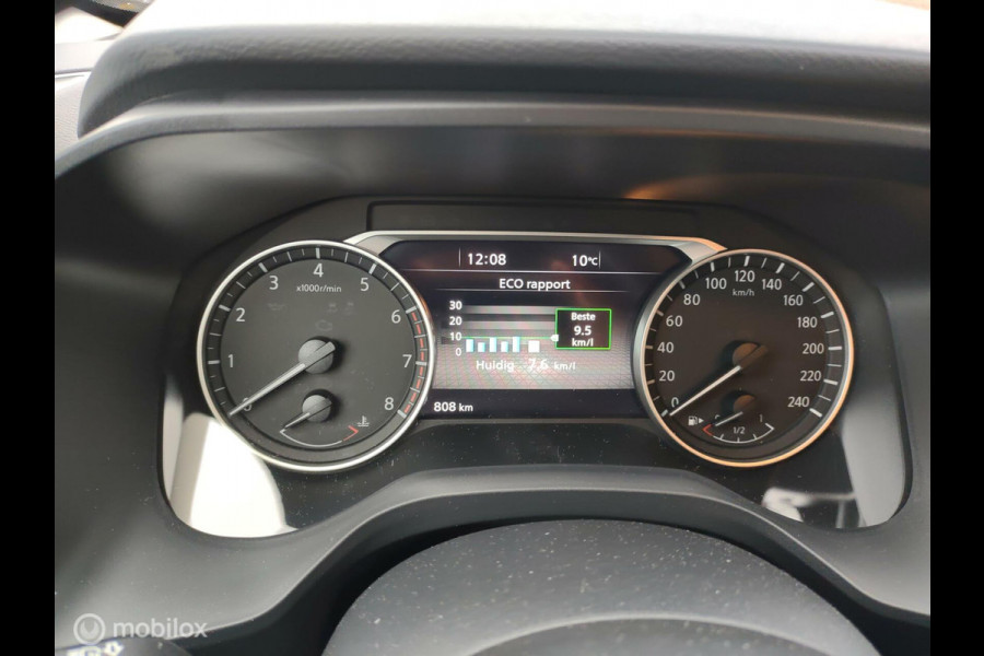 Nissan QASHQAI 1.3 MHEV Xtronic N-Connecta