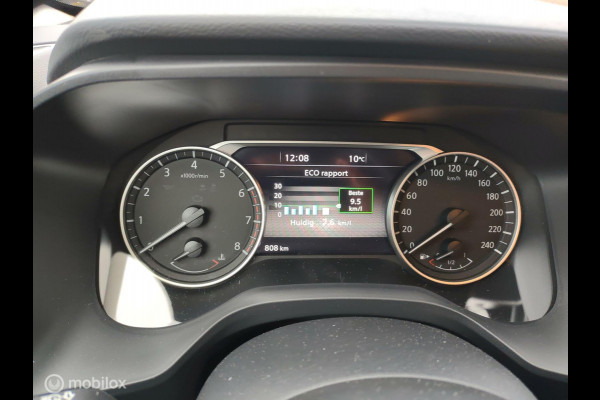 Nissan QASHQAI 1.3 MHEV Xtronic N-Connecta