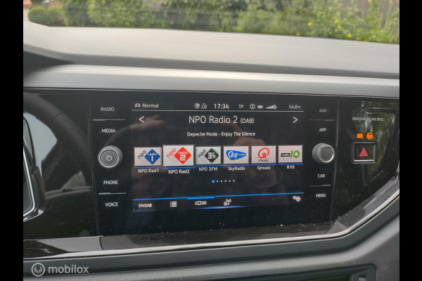 Volkswagen Taigo 1.5 TSI R-Line 150 pk IQ MATRIX LED CARPLAY NAVI 18''LMV CAMERA STOELVERW.