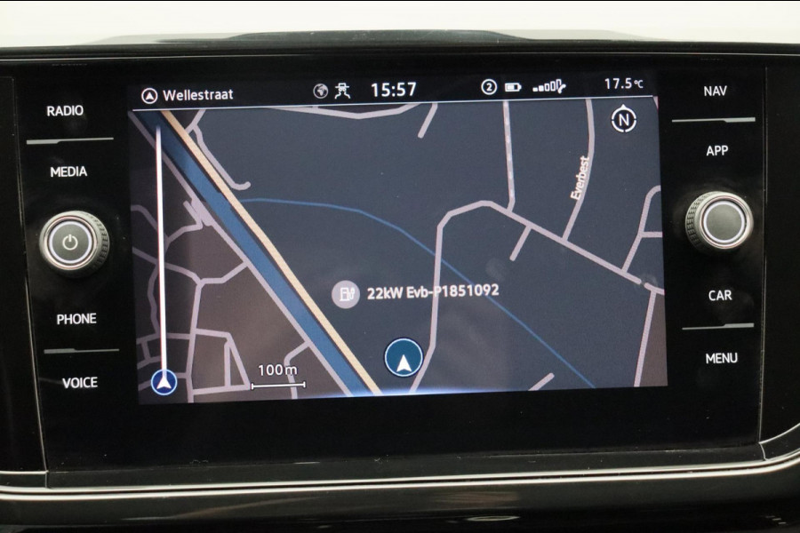 Volkswagen T-Cross 1.0 TSI Life Carplay Adaptive-cruise Camera Navigatie * Origineel Nederlands *