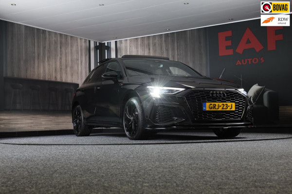 Audi A3 Sportback 40 TFSI e S Line Competition / Acc / Lane Assist / Dode Hoek Detectie / B & O / Pano / Camera / Led / Matrix