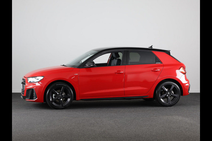 Audi A1 Sportback 35 TFSI S edition Optiekpakket zwart plus, parkeerhulp plus, automatische 2 zone airco