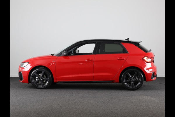 Audi A1 Sportback 35 TFSI S edition Optiekpakket zwart plus, parkeerhulp plus, automatische 2 zone airco