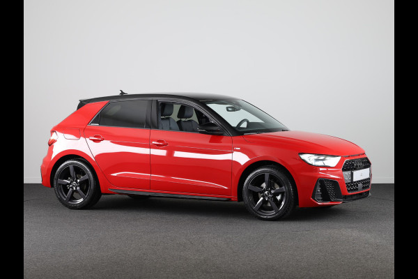 Audi A1 Sportback 35 TFSI S edition Optiekpakket zwart plus, parkeerhulp plus, automatische 2 zone airco