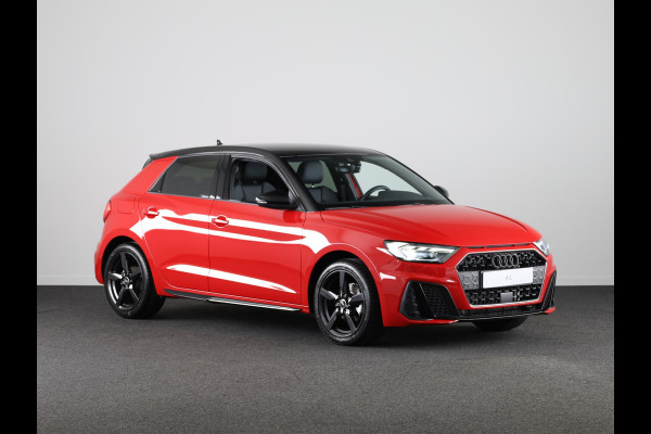 Audi A1 Sportback 35 TFSI S edition Optiekpakket zwart plus, parkeerhulp plus, automatische 2 zone airco