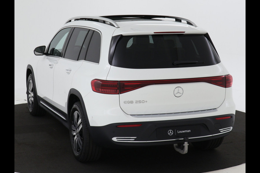 Mercedes-Benz EQB 250+ Luxury Line 71 kWh | Trekhaak | Rijassistentiepakket | Parkeerpakket met 360°-camera | KEYLESS-GO comfort pakket | Dodehoekassistent | EASY PACK achterklep | 	Extra USB-poorten | DISTRONIC PLUS |