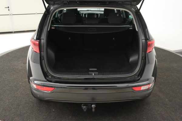 Kia Sportage 1.6 GDI First Edition | Trekhaak | Camera | Navigatie | PDC | Climate control | Bluetooth | Cruise control