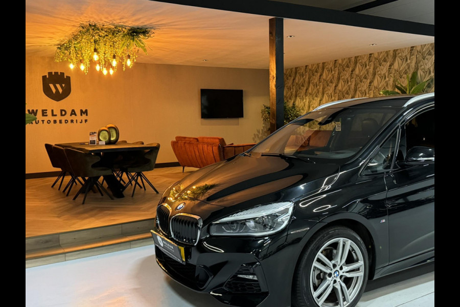 BMW 2 Serie Gran Tourer 218i 7p. M Executive Garantie Leder Xenon Automaat Navigatie Rijklaar