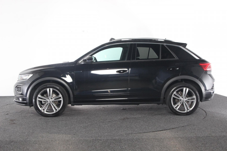 Volkswagen T-Roc 1.5 TSI R-line | Org. NL-auto | 2x R-line | panodak | digitaal cockpit.