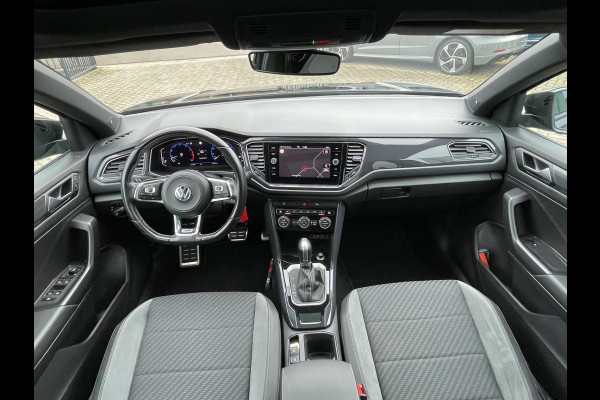 Volkswagen T-Roc 1.5 TSI R-line | Org. NL-auto | 2x R-line | panodak | digitaal cockpit.