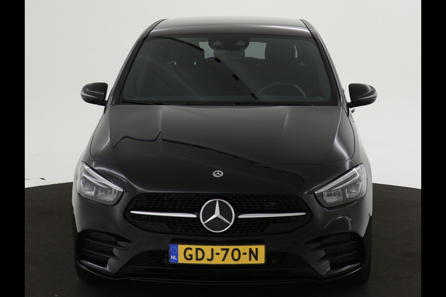 Mercedes-Benz B-Klasse 250 e AMG plug-In Hybride Limited | AMG Styling | Sfeerverlichting | Night Pakket | Neerklapbare achterbank | Licht- en zicht pakket | Inclusief 24 maanden Mercedes-Benz Certified garantie voor Europa.