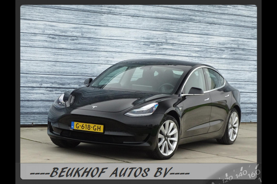 Tesla Model 3 Standard RWD Plus Trekhaak 19inch Performance