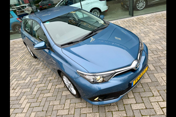 Toyota Auris 1.8 Hybrid automaat Active, Trekhaak, Camera, Bluetooth