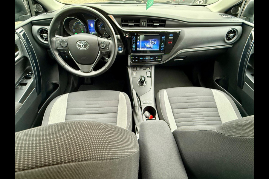 Toyota Auris 1.8 Hybrid automaat Active, Trekhaak, Camera, Bluetooth