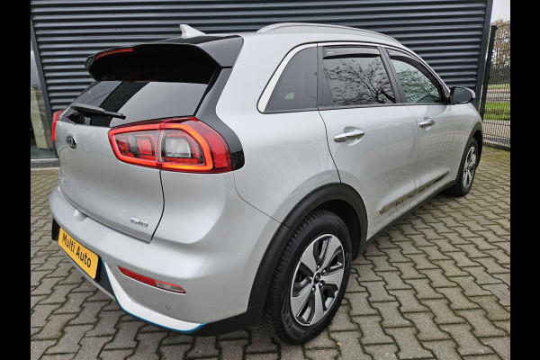 Kia Niro 1.6 GDi DynamicLine Plug In Hybrid Dealer O.H PHEV | Adaptive Cruise | LED Koplampen | Camera | Stoel & Stuurverwarming | Apple Carplay | Navi | BLIS |