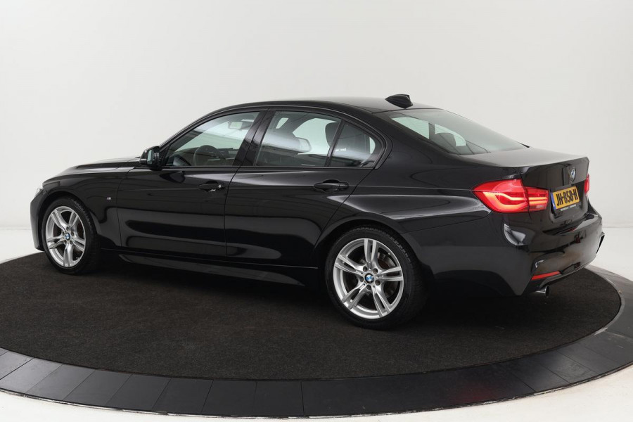 BMW 3 Serie 318i M Sport | Full LED | Navigatie | PDC | Sportstoelen | Bluetooth | Climate control | Cruise control