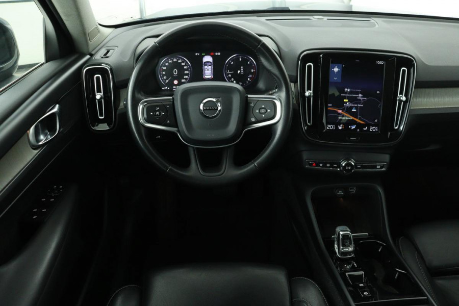 Volvo XC40 2.0 D3 Inscription | Leder | Trekhaak | Stoel & stuurverwarming | Adaptive cruise | Camera | Full LED | Carplay | Navigatie