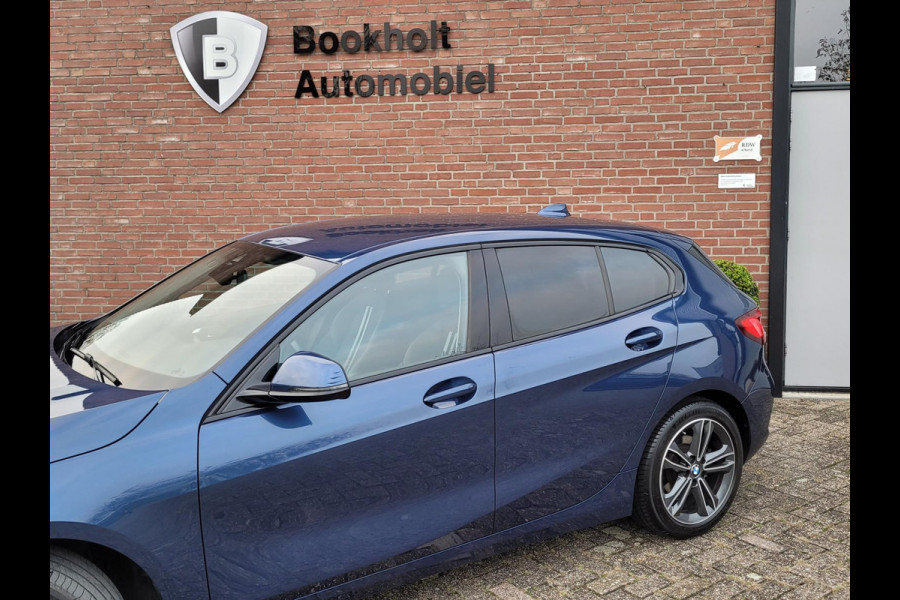 BMW 1-serie 118i Sport Line, Carplay, Virtual Cockpit, DAB (1e eig. NL-auto met NAP)