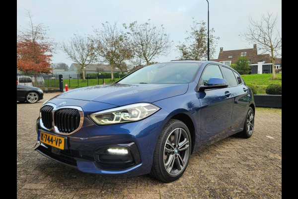 BMW 1-serie 118i Sport Line, Carplay, Virtual Cockpit, DAB (1e eig. NL-auto met NAP)