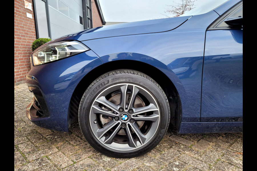 BMW 1-serie 118i Sport Line, Carplay, Virtual Cockpit, DAB (1e eig. NL-auto met NAP)