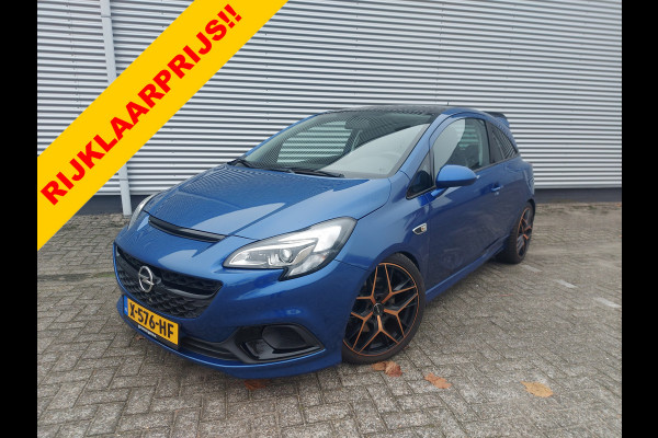 Opel Corsa 1.6 Turbo OPC Nurnberg Edit. airco,cruisecontrol,parkeersensoren achter,panoramadak,