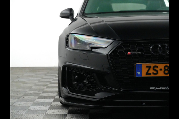 Audi RS4 Avant 2.9 TFSI 450pk Quattro (ceramic,B&O,carbon,massage,matrix,panodak)