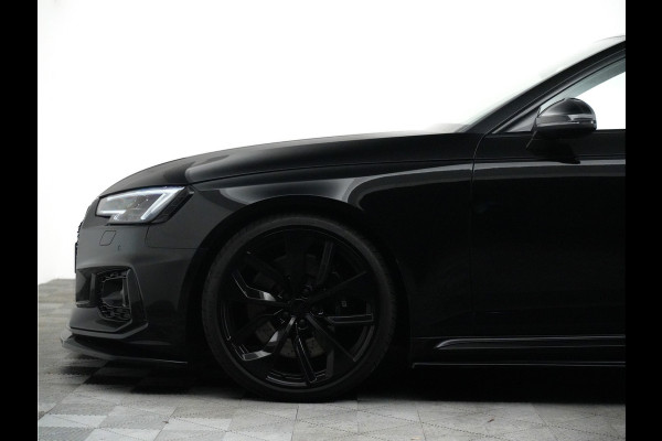 Audi RS4 Avant 2.9 TFSI 450pk Quattro (ceramic,B&O,carbon,massage,matrix,panodak)