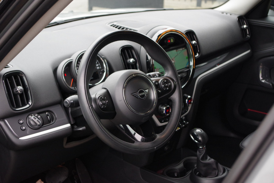 MINI Countryman 2.0 Cooper S E ALL4 220 PK Chili, LED, Leder, Camera, Carplay, Stoelverwarming