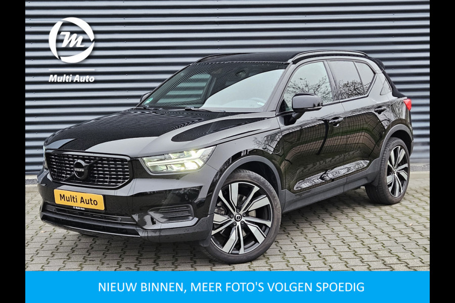 Volvo XC40 T4 Recharge R-Design Plug In Hybrid 211pk PHEV | Trekhaak af Fabriek | Alcantara Sportstoelen | Keyless | Apple Carplay | 20 "L.M | Camera | Navi | Stuur & Stoelverwarming |