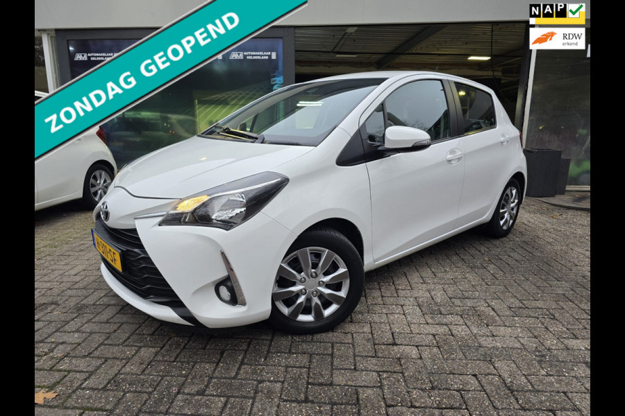 Toyota Yaris 1.5 VVT-i Dynamic | 12MND GARANTIE | NW APK | CAMERA | CRUISE |