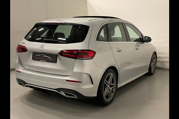 Mercedes-Benz B-Klasse 180 / Aut / AMG / Pano / Virtual / Stoelverwarming