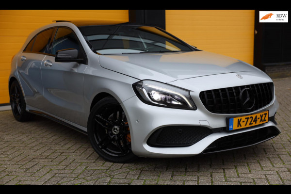 Mercedes-Benz A-Klasse 200 AMG Pakket / Aut / 156 PK / Open Panoramadak / Cruise Control / Navi / Ecc / Elek Pakket / Led / Pdc