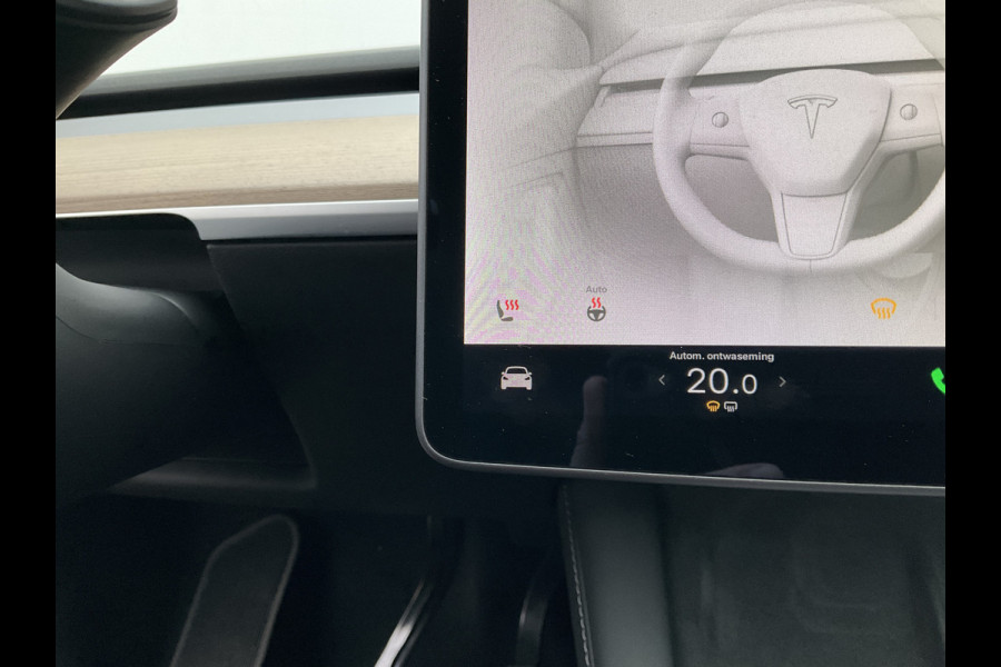 Tesla Model Y Long Range AWD 75 kWh Autopilot Stoelverw voor/achter BTW auto Dual Motor