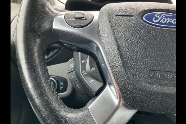 Ford Transit Connect 1.5 Automaat L1 3-Pers Navi Camera Trekhaak Bearlock Trend