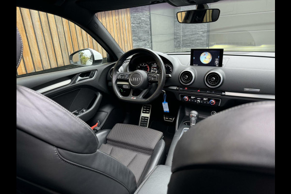 Audi A3 Limousine 1.0 TFSI S-line Automaat | Panoramadak | Apple CarPlay | Navigatie MMI+ | Climate control | LED verlichting | Cruise c