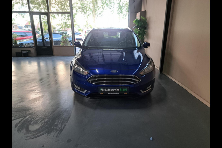 Ford FOCUS Wagon 1.0 Titanium met nieuwe distributie 6 tot 12 maanden garantie