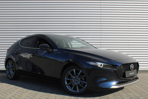 Mazda 3 2.0 e-SkyActiv-G 122PK 6MT Exclusive-line | Black Comfort Pack | Driver Assistance & Sound Pack | Design Pack | Hoge Korting | Uit voorraad leverbaar | Private Lease vanaf €469,- per maand |