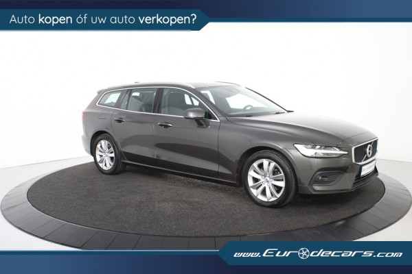 Volvo V60 2.0 D3 Momentum *1e eigenaar*Navigatie*Stoelverwarming*Trekhaak*Carplay